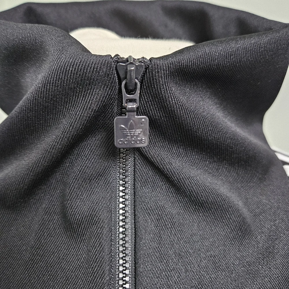 Adidas Adicolor Funnel Neck Pullover Black 1/4 Zip Track Jacket Small NWT